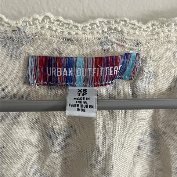 Urban Outfitters Cream and Blue Floral Maxi Dress - Picture 2 of 8